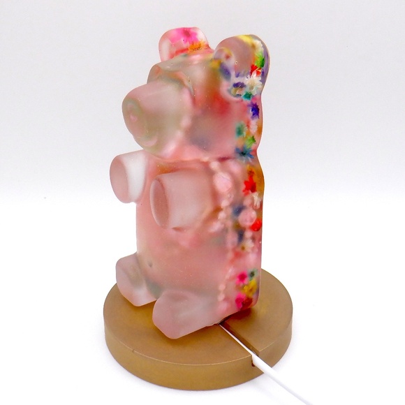 Jumbo Resin Gummy Bear & Base Lamp - Picture 5 of 12